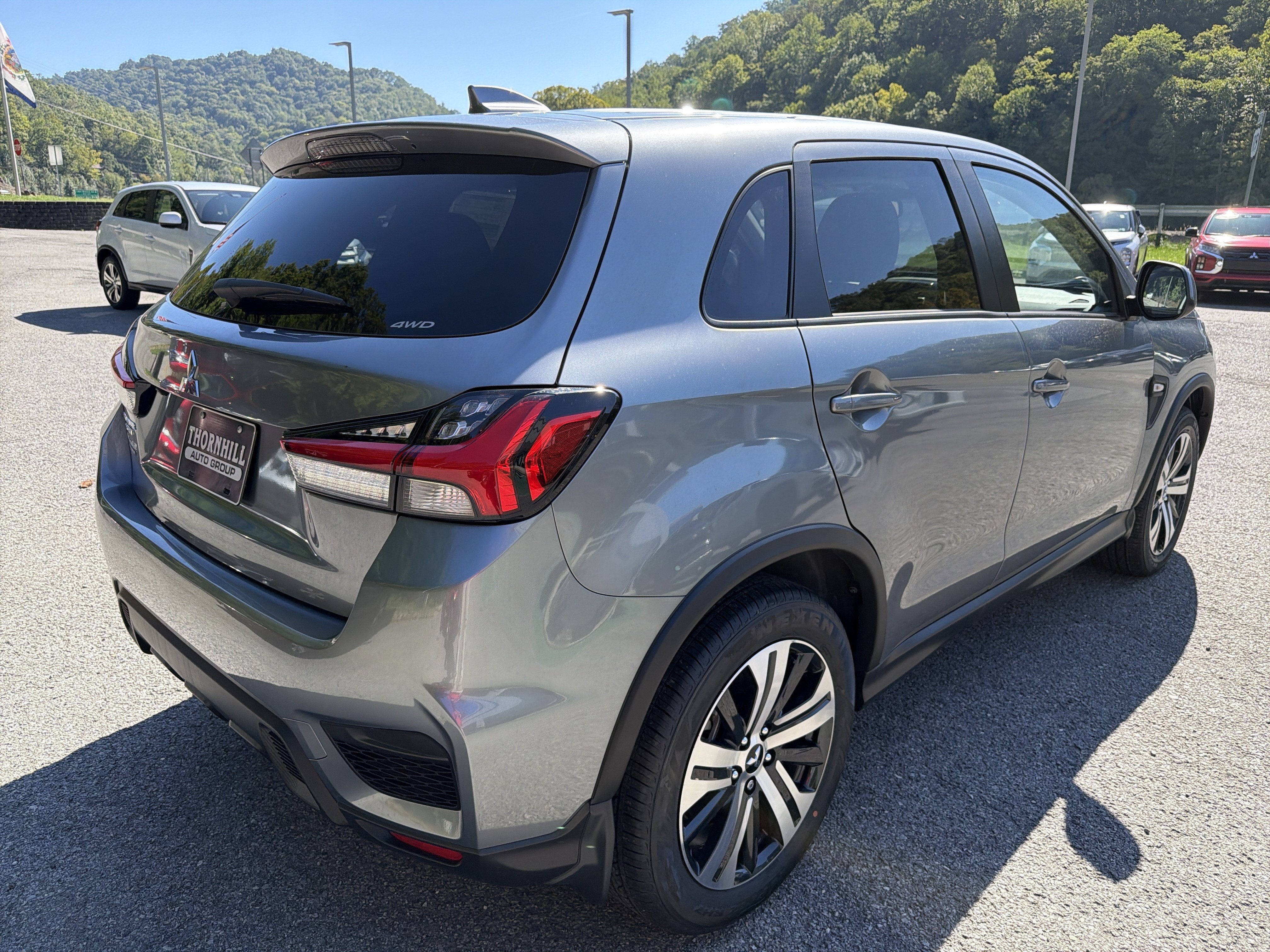 2027 Mitsubishi Outlander Sport ES