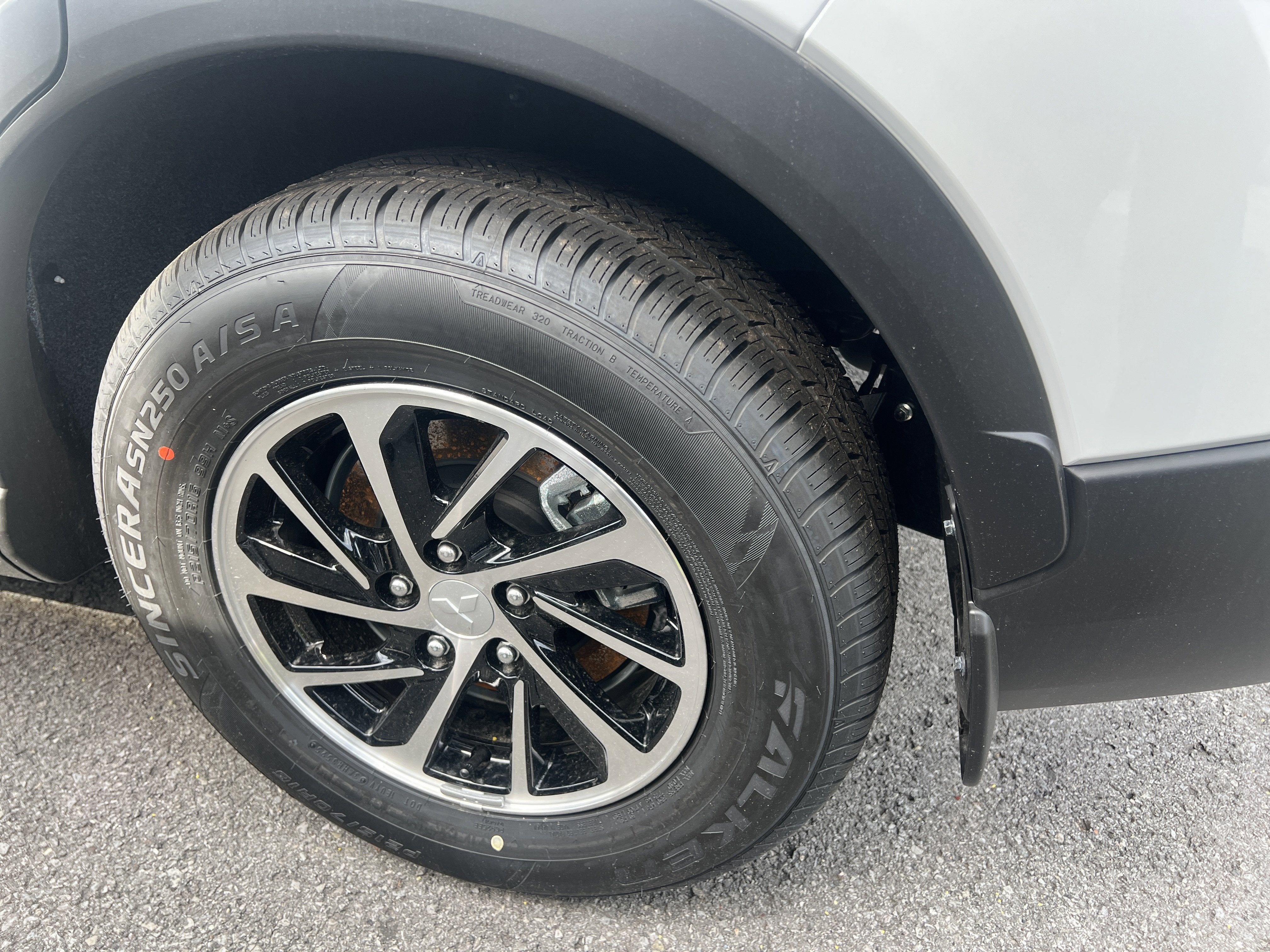 2026 Mitsubishi Eclipse Cross ES