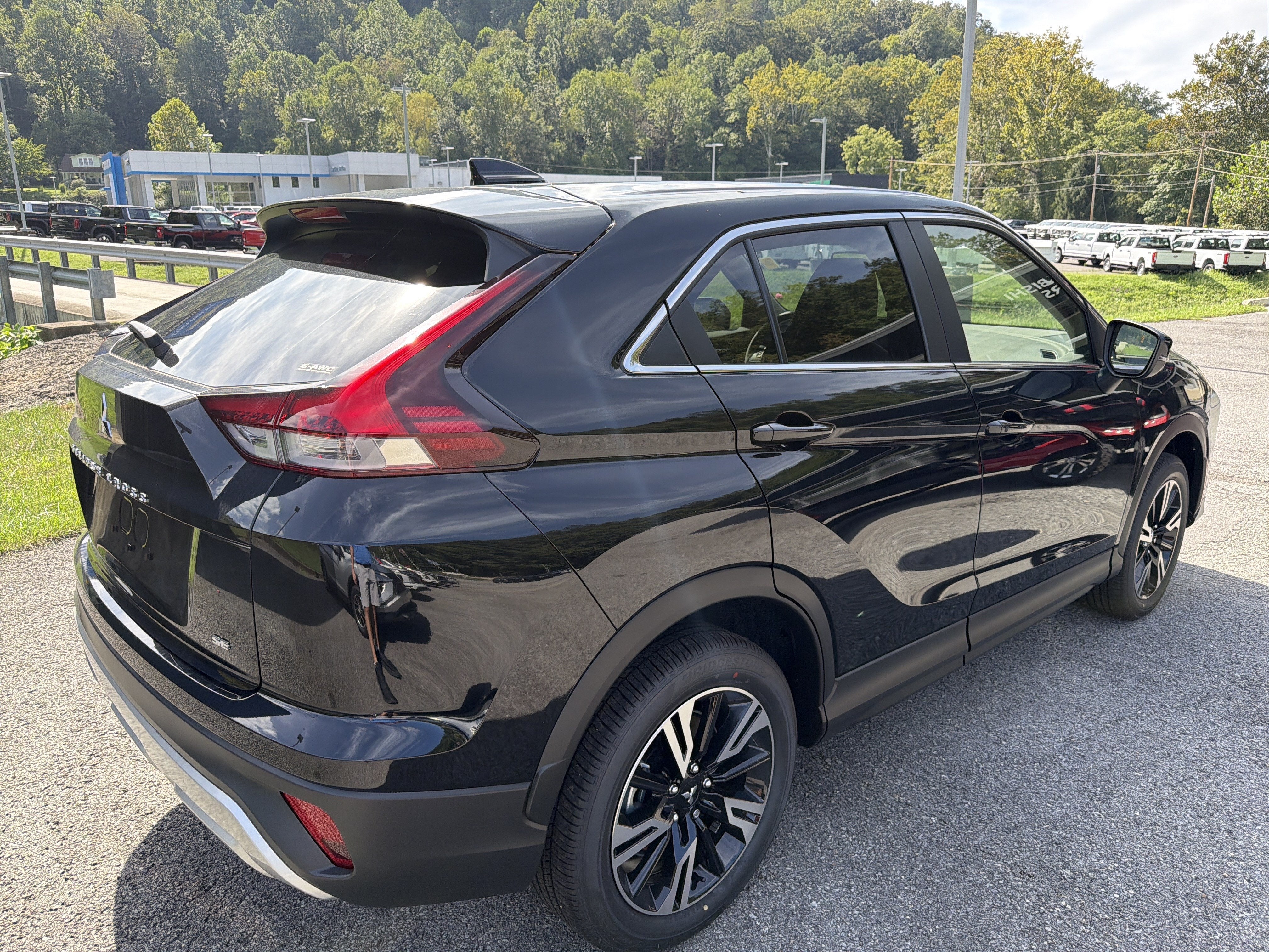 2026 Mitsubishi Eclipse Cross SE