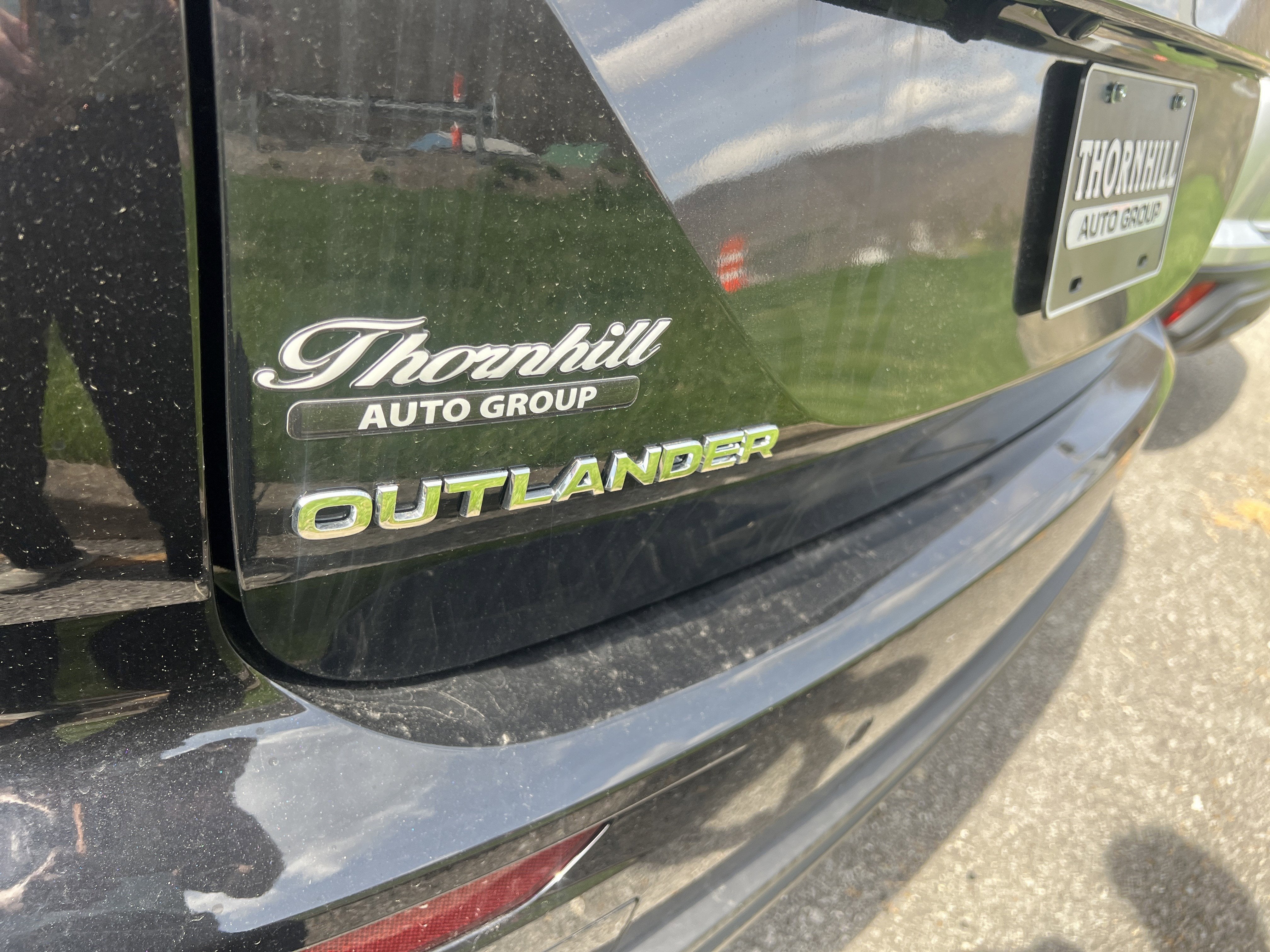 2026 Mitsubishi Outlander ES