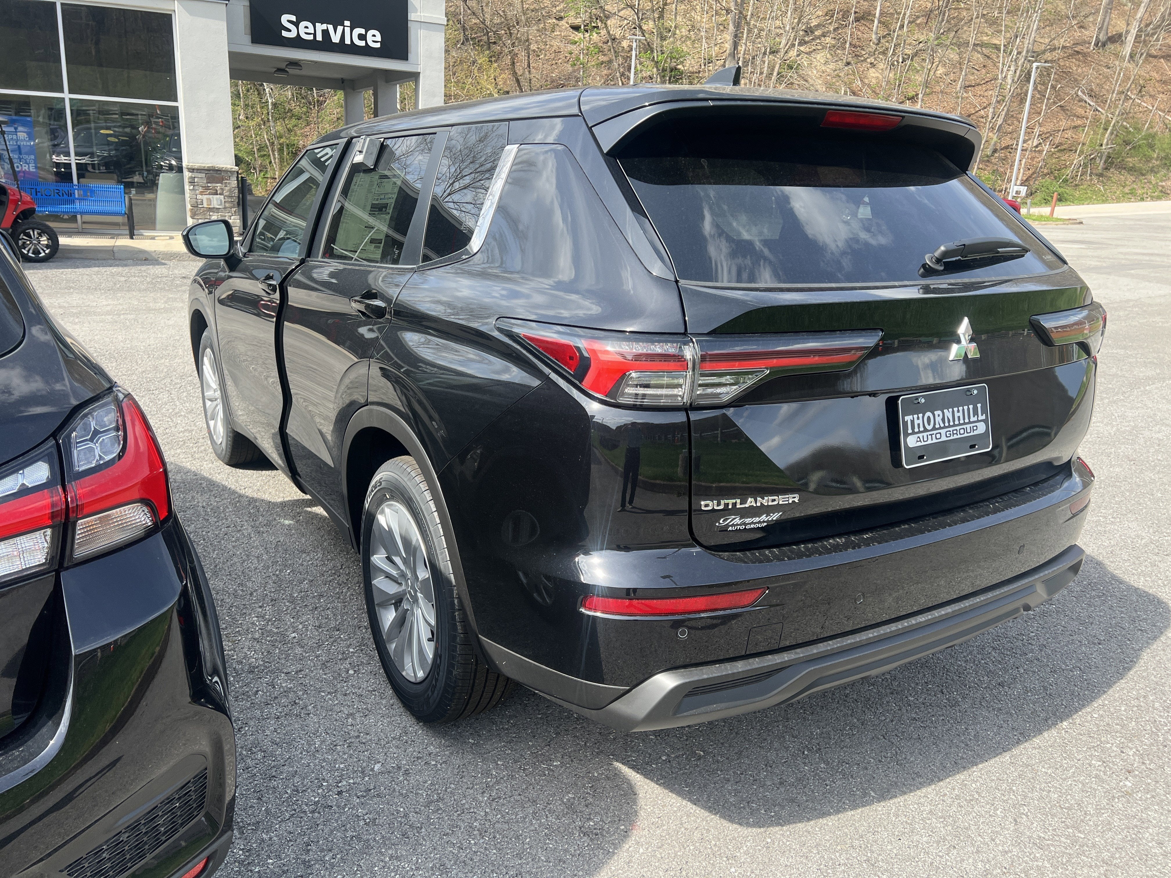 2026 Mitsubishi Outlander ES