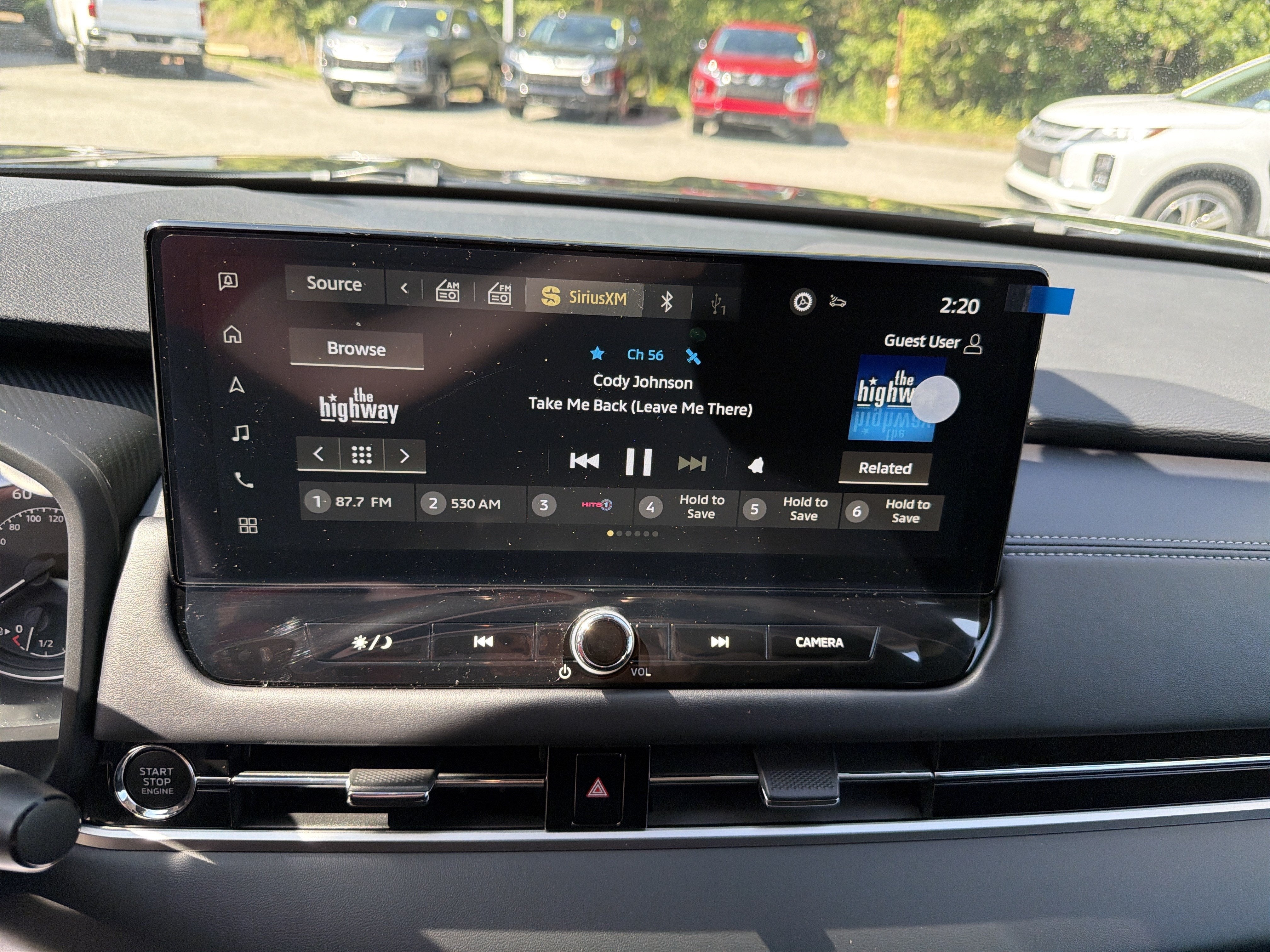 2026 Mitsubishi Outlander ES