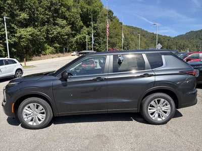 2026 Mitsubishi Outlander ES
