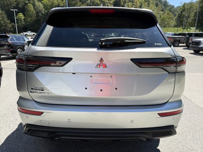 2026 Mitsubishi Outlander ES