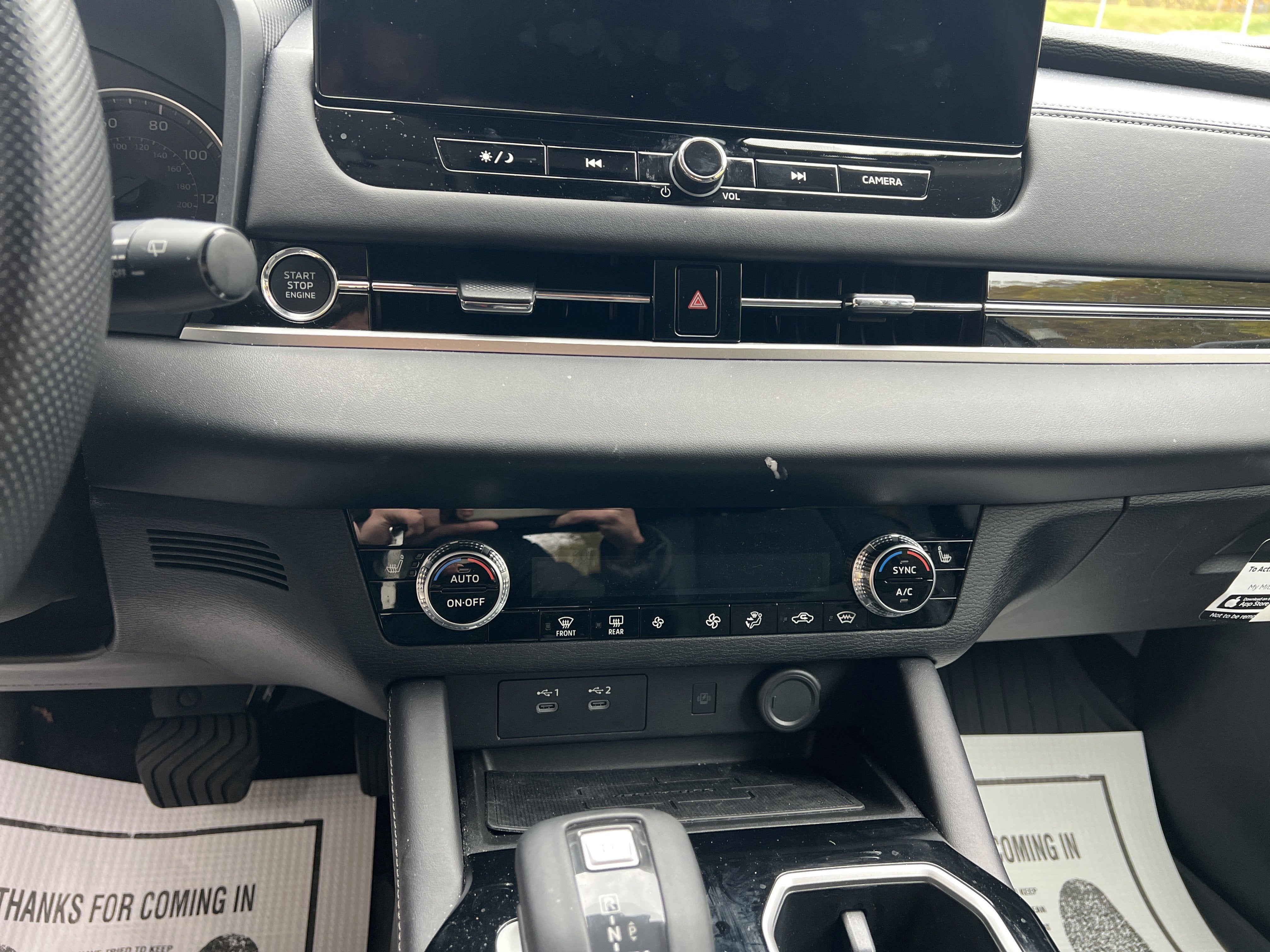 2025 Mitsubishi Outlander SE