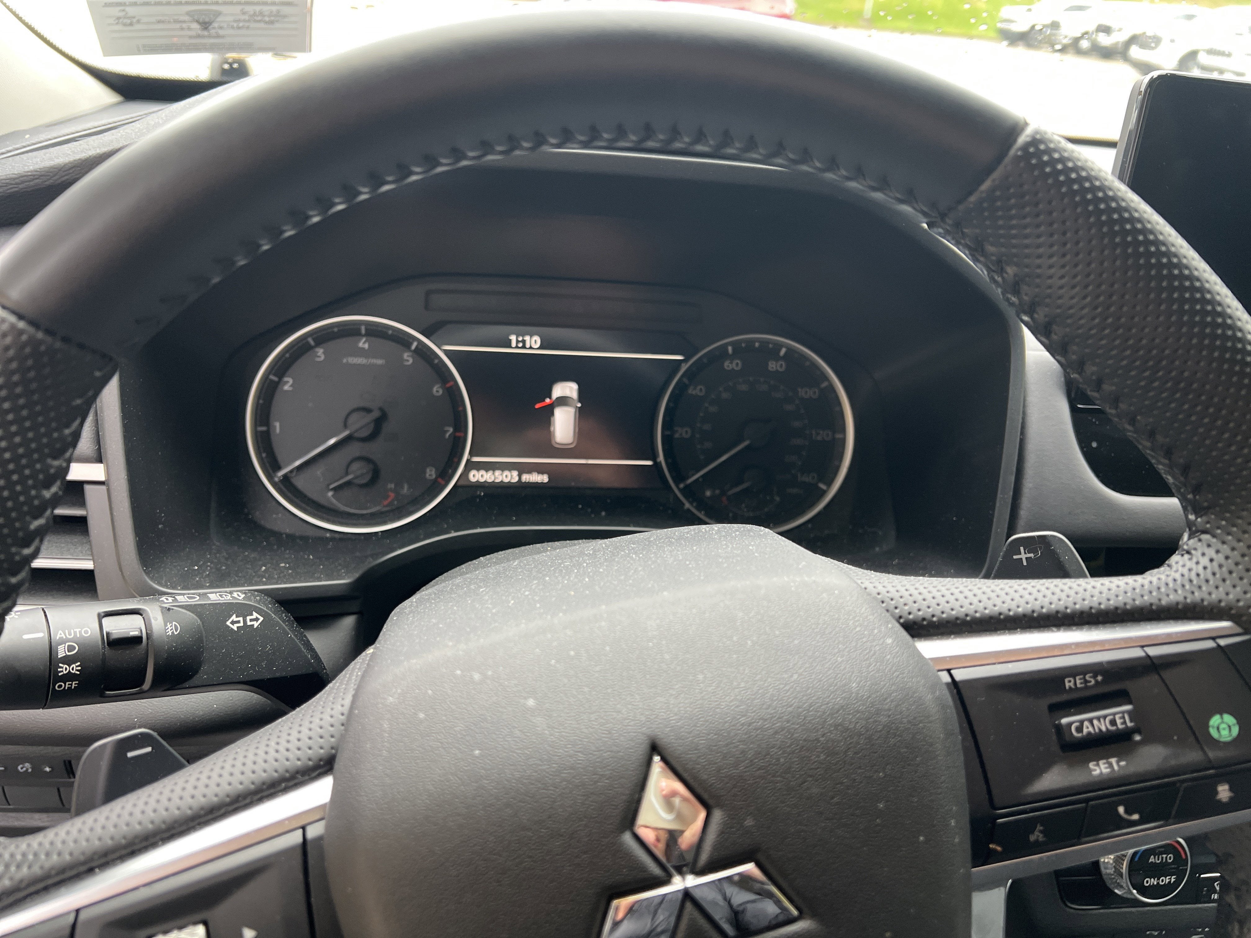 2025 Mitsubishi Outlander SE