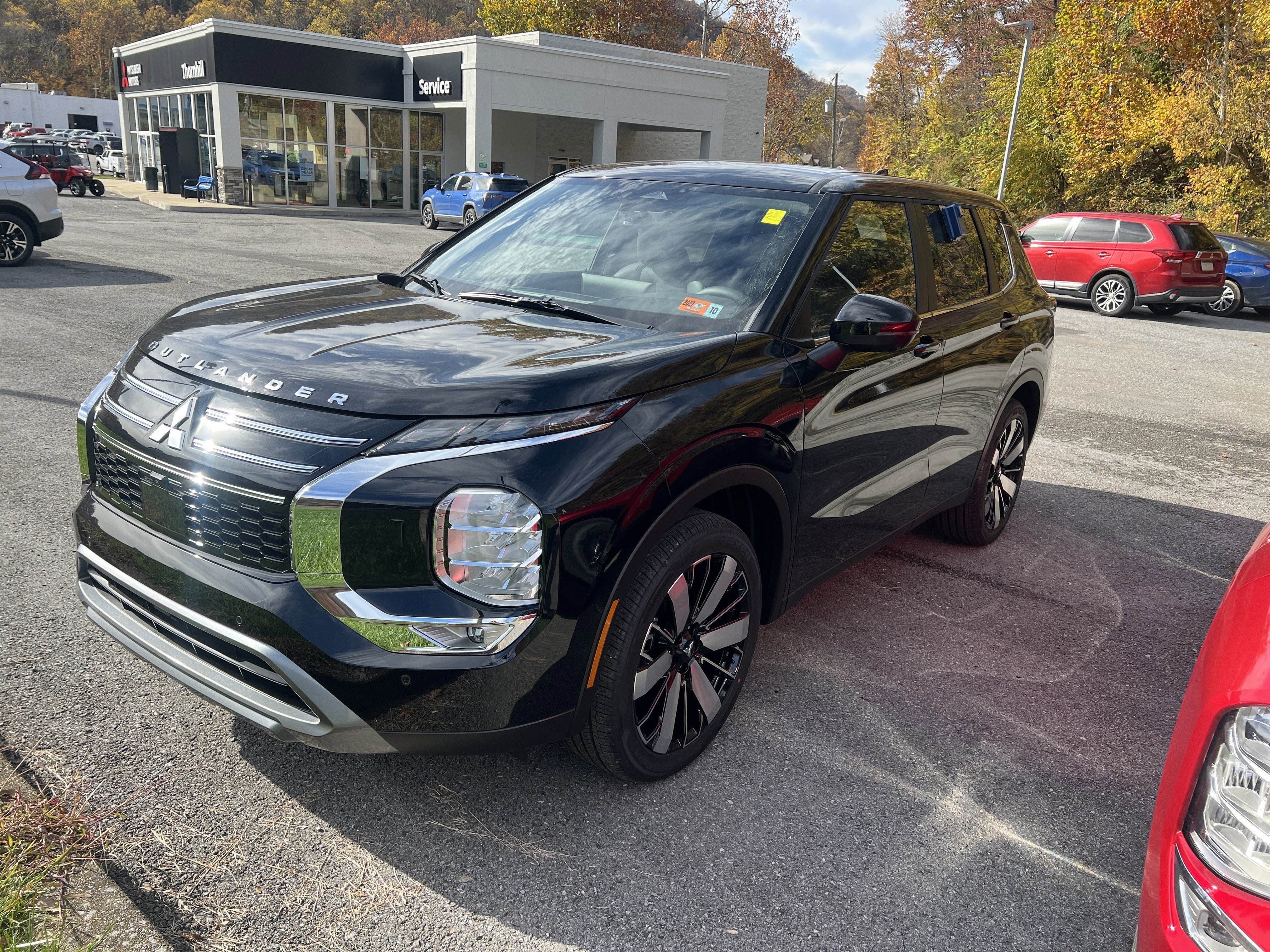 2025 Mitsubishi Outlander SE