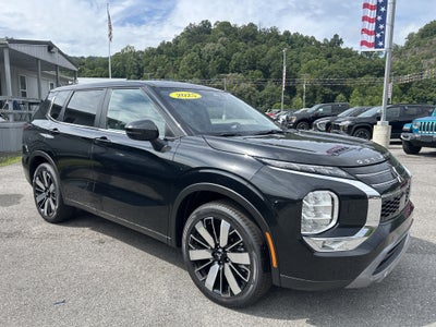 2025 Mitsubishi Outlander Trail Edition