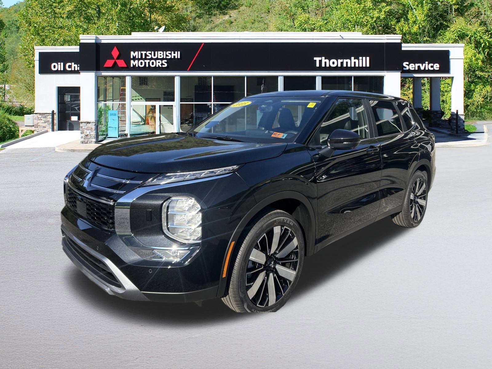 2025 Mitsubishi Outlander SE