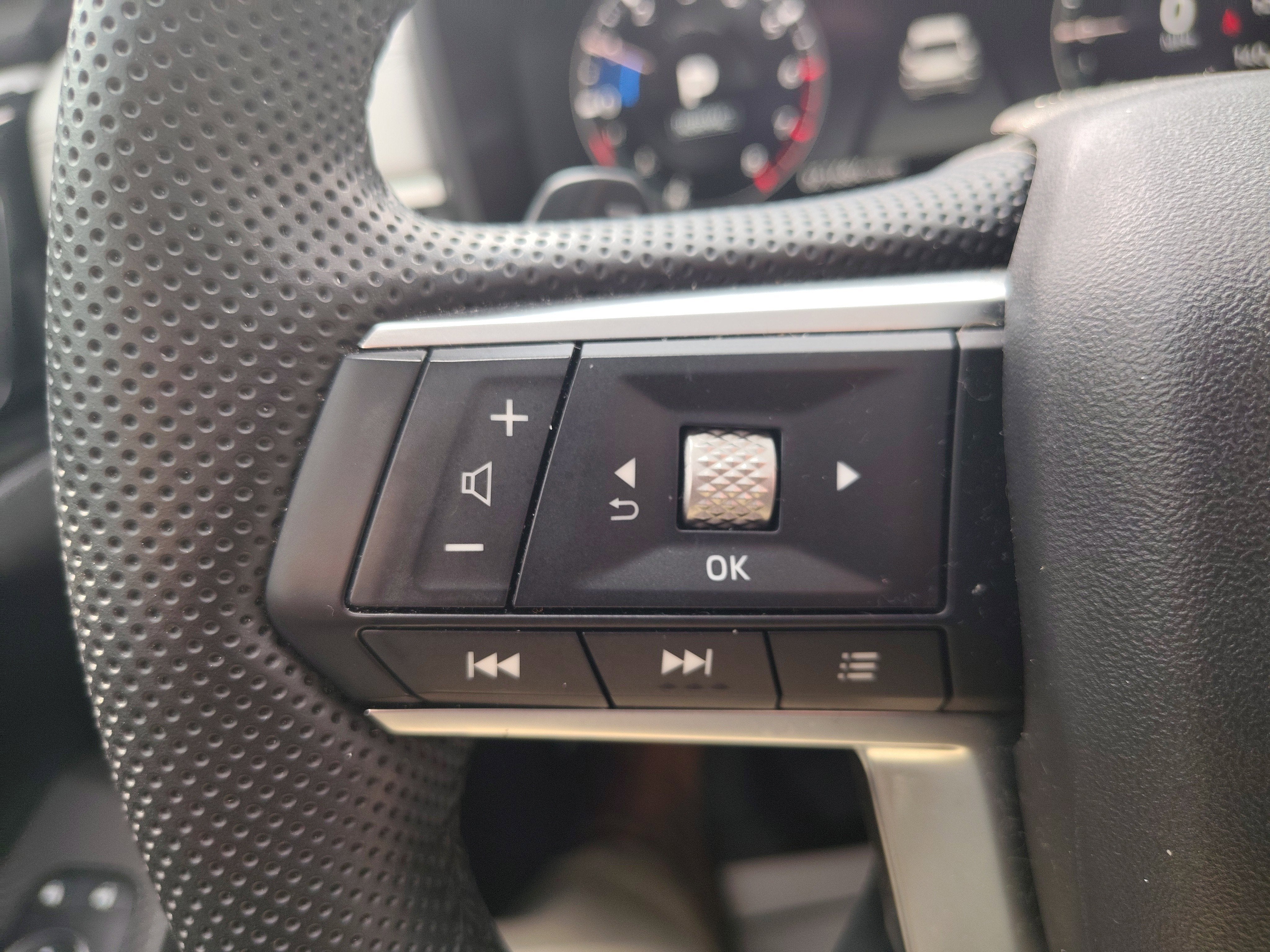 2023 Mitsubishi Outlander SEL