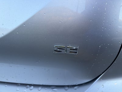 2027 Mitsubishi Outlander SE