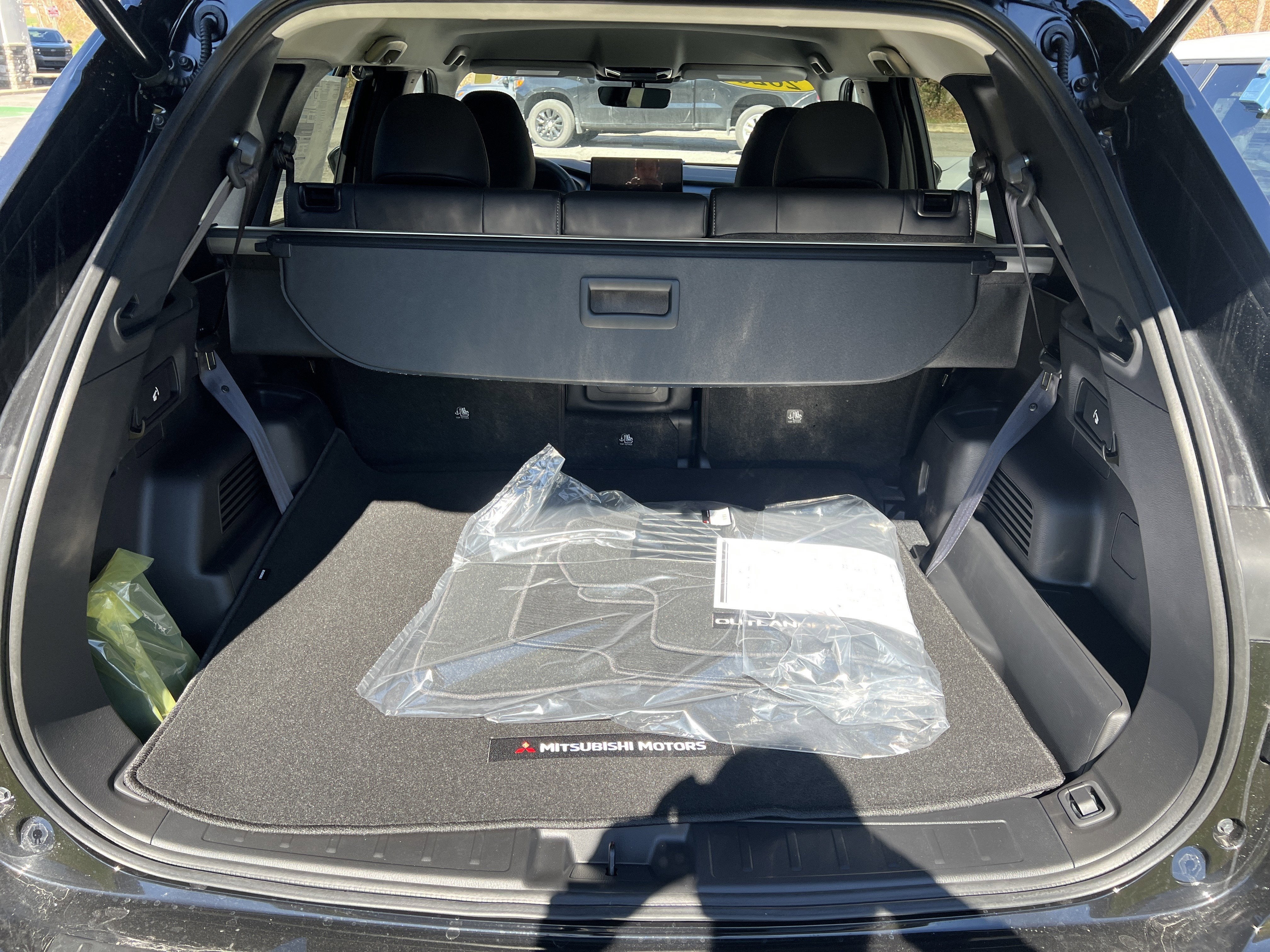 2026 Mitsubishi Outlander SE