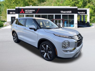 2026 Mitsubishi Outlander SE