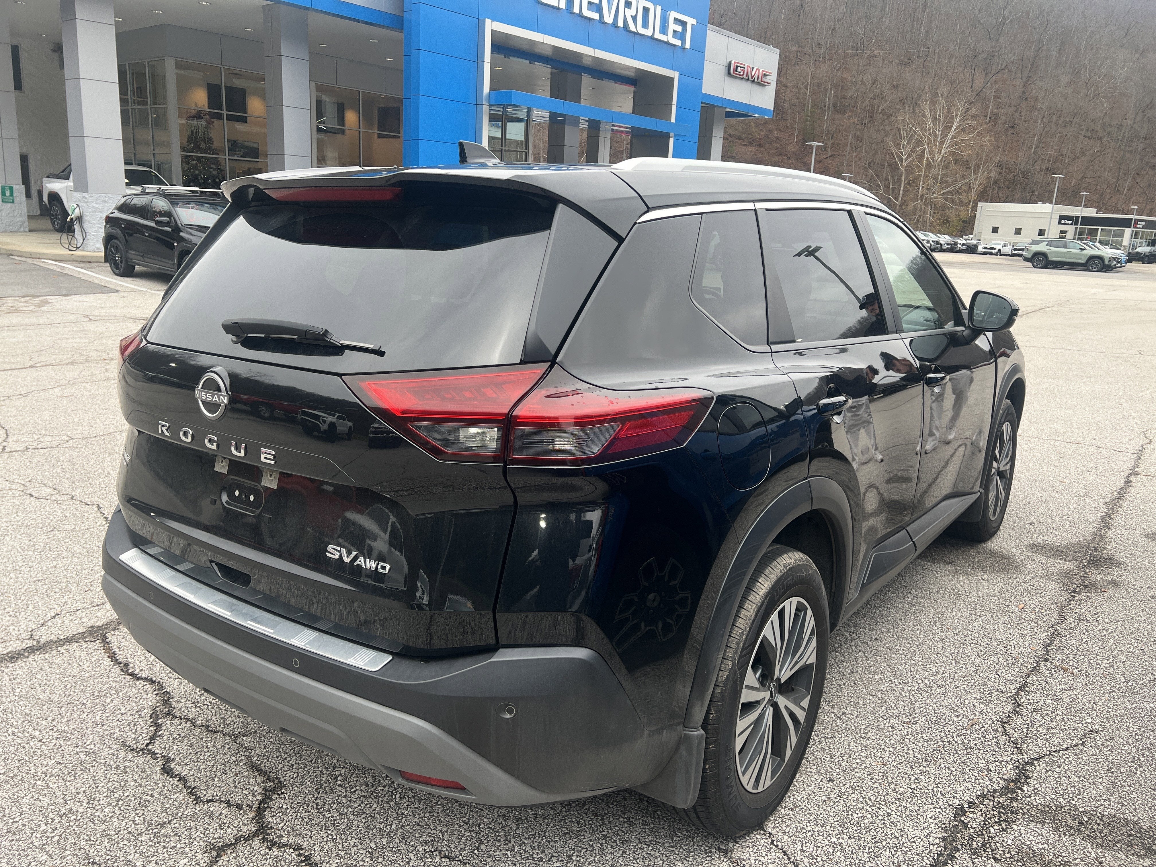 2022 Nissan Rogue SV